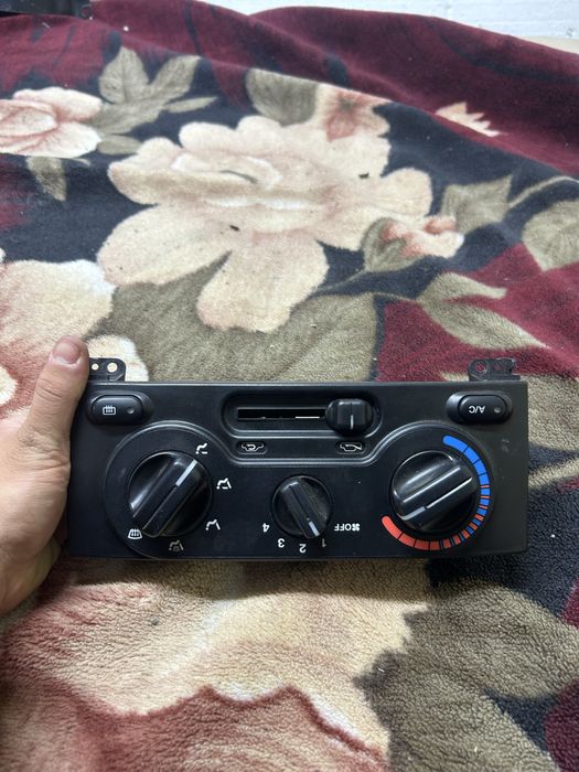 Продам! Блок управлением печкой на Ланос