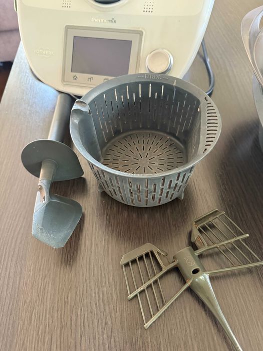 Thermomix TM5 – wielofunkcyjne urządzenie kuchenne Używany, Sprawny