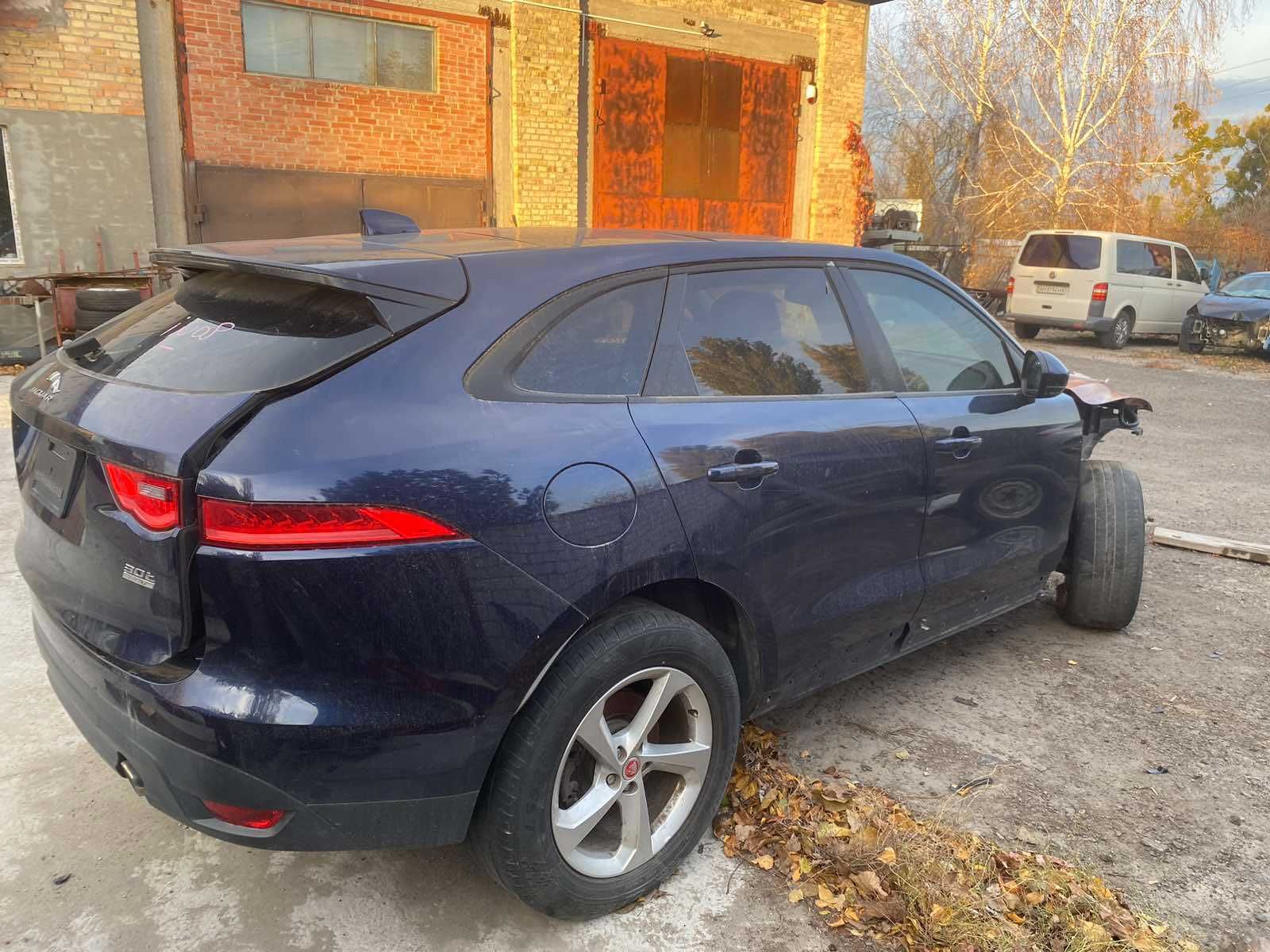 Разборка Jaguar F-pace