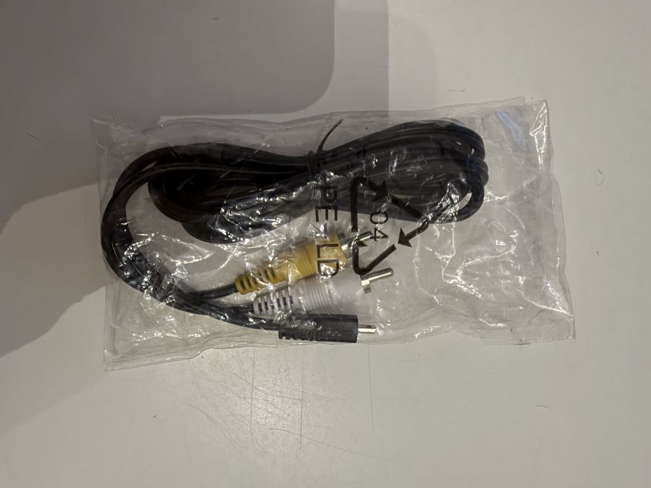 Cabo audio/video novo