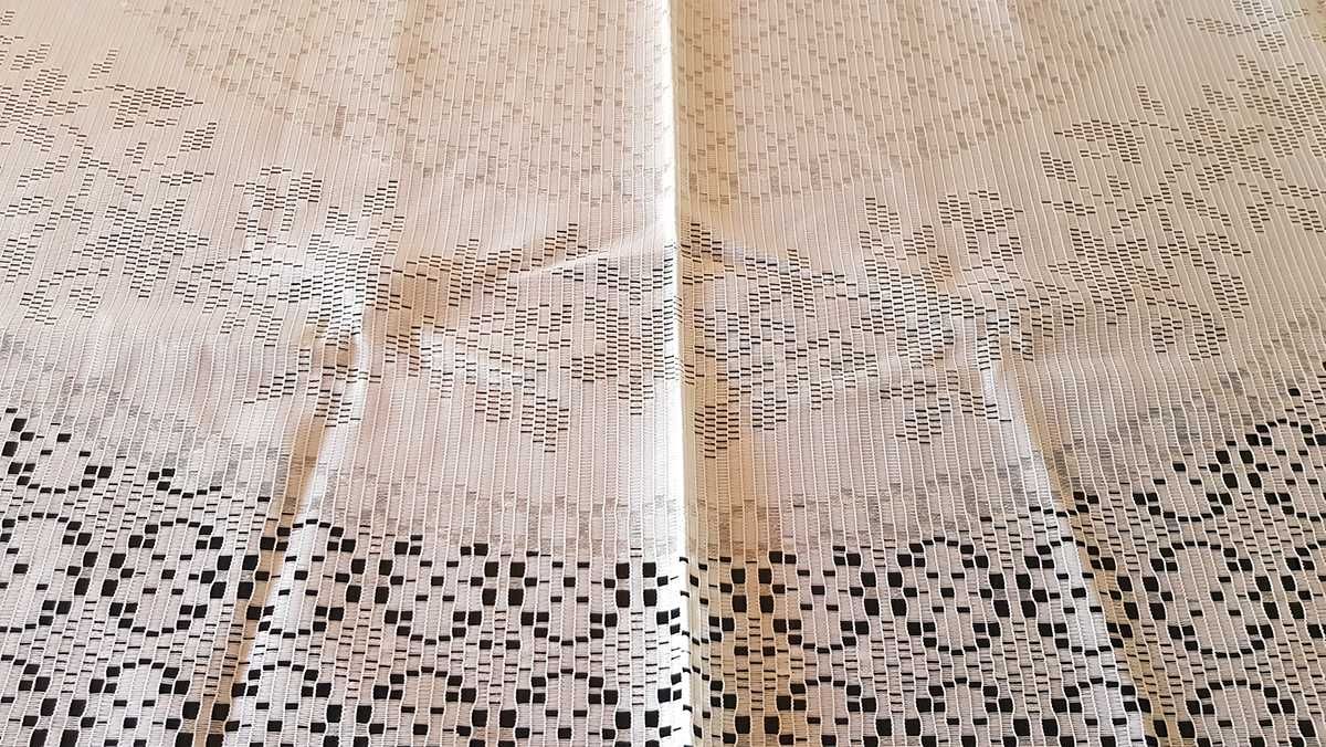 1 toalha de mesa em renda branca 260 x 160 cm decoração geométrica