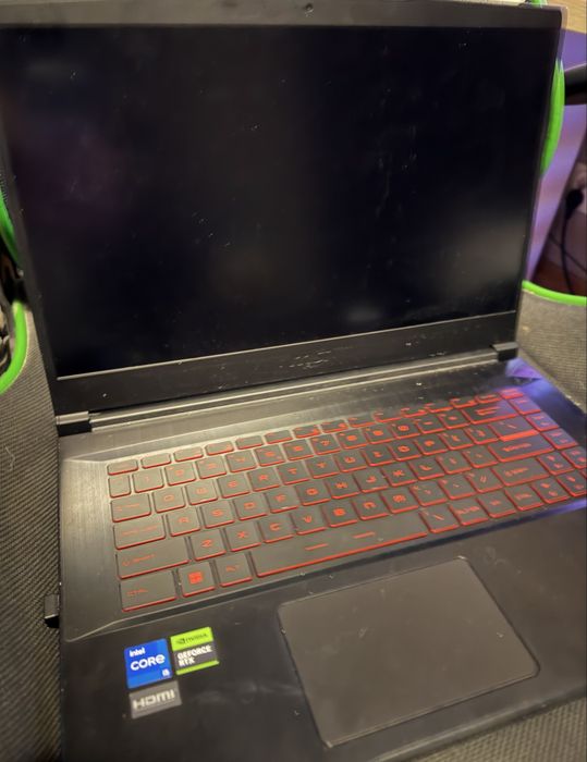MSI Thin GF63 RTX 4050M 15,6" 144Hz i5-12450H 16GB RAM 512GB