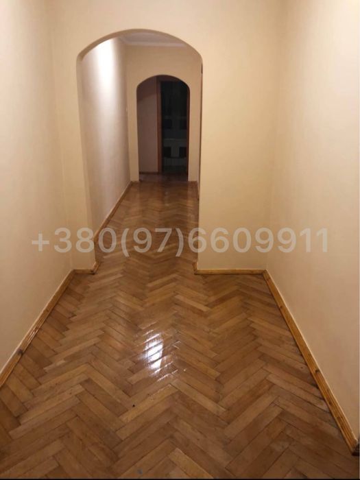 Продаж 4 к. квартири площею 86.1 кв. м. від власника