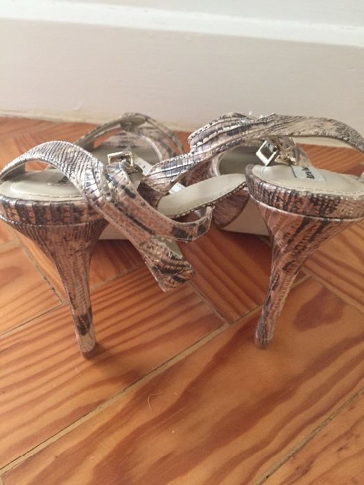 Sandalias compensadas