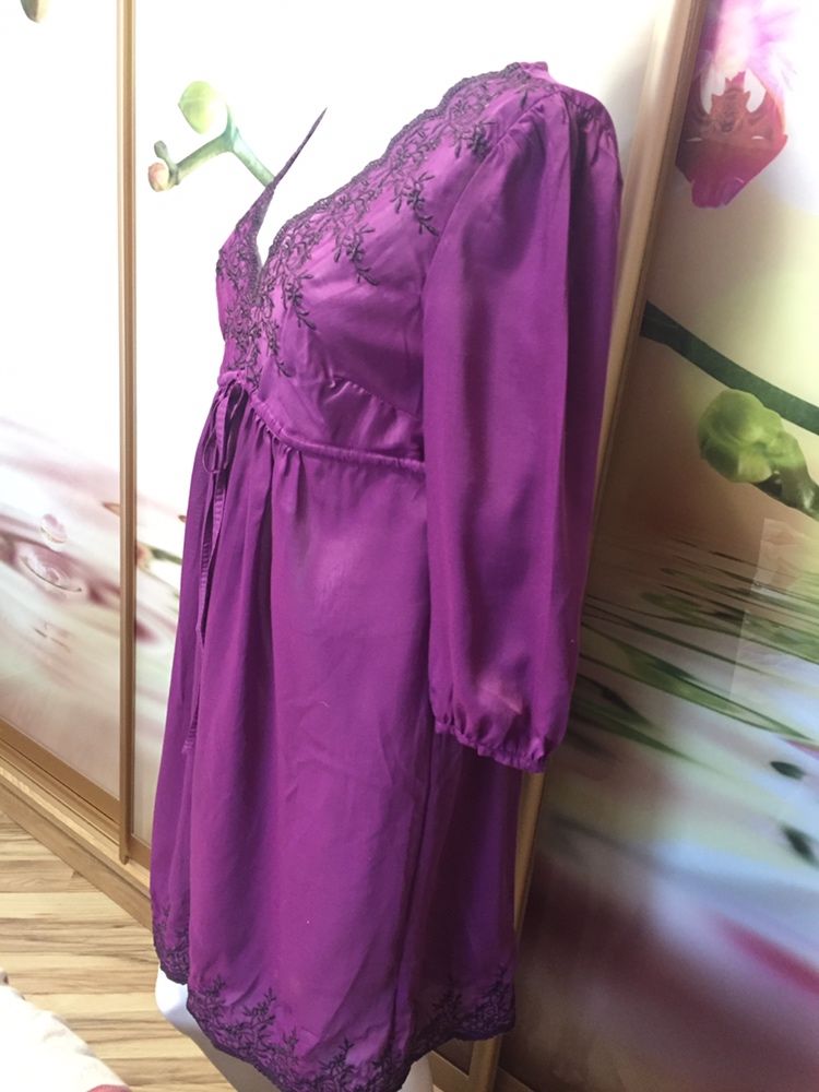 H&M Платье с вышивкой подойдет беременным 44-46р