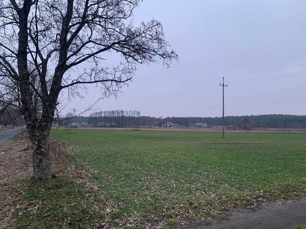 Sprzedam działkę budowalno rolną