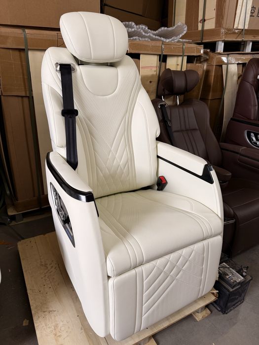 Диван реклайнер і сидіння реклайнери на Sprinter, Crafter сидіння бус
