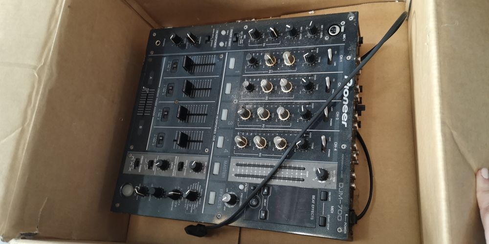 Mesa mistura DJ Pioneer DJM-750-K