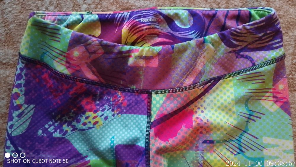 Legginsy Reebok Rozmiar M Kolorowe Crosfitt