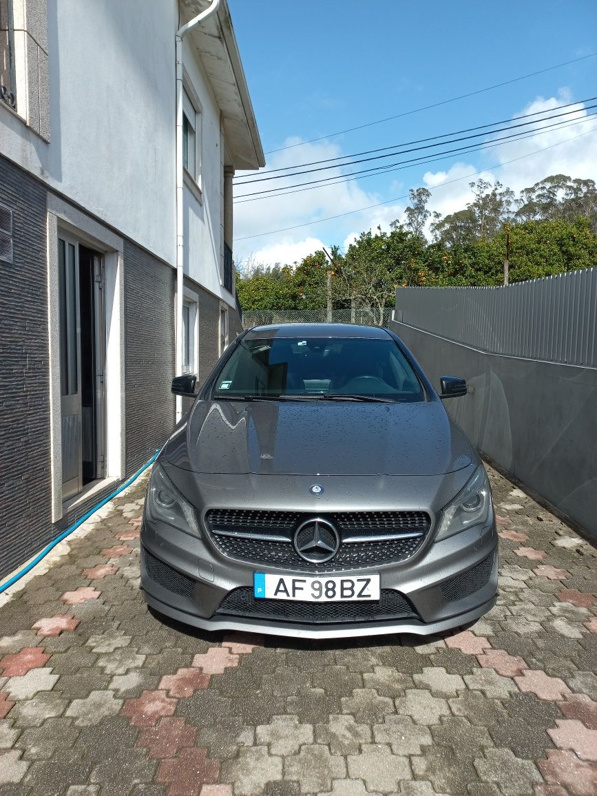 Mercedes-Benz cla200 AMG