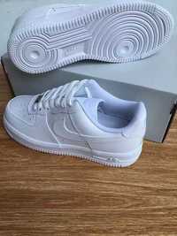 Nike Air Force 1 Low '07 White 42