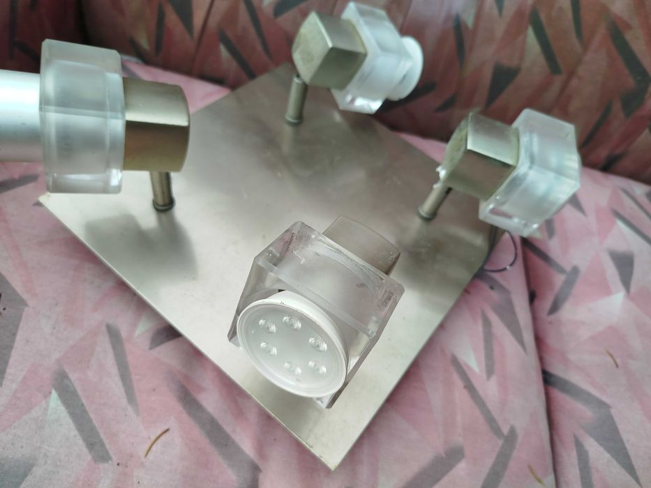 Candeeiro plafond a preço low cost