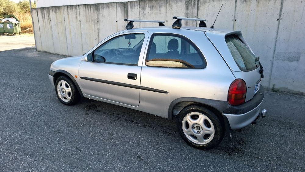 Opel Corsa B 1.5 TD Comercial (2000)