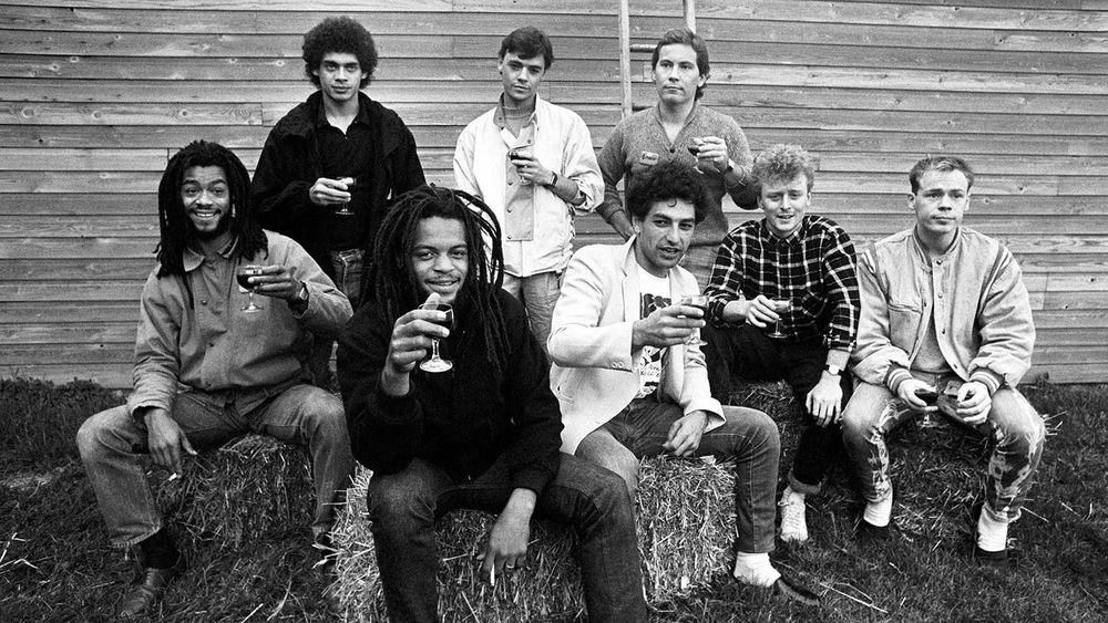 UB40 - THE COLLECTION / Classic Videos & 21st Birthday Documentary