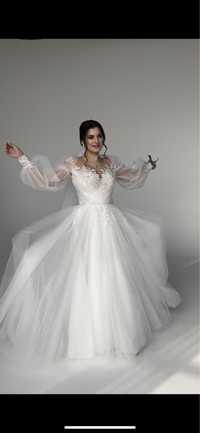 Сукня весільня
