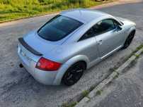 Audi TT    180km