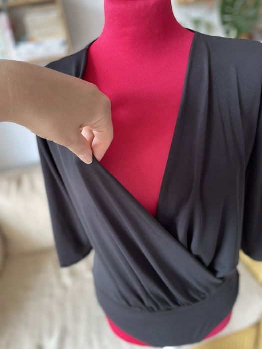 Czarne kopertowe body przepiekne i minimalistyczne r 40 42