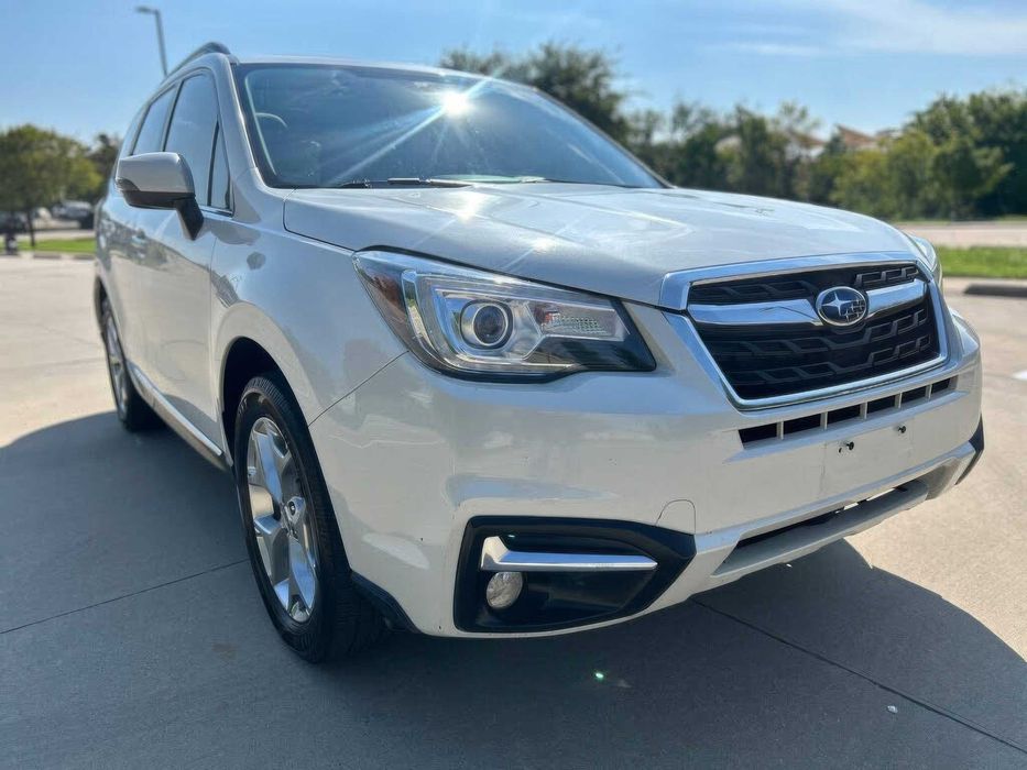 Subaru Forester      2018
