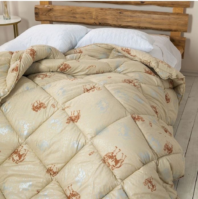 Ковдра тепла з верблюжим волокном. ТЕП. 450 Щільність.