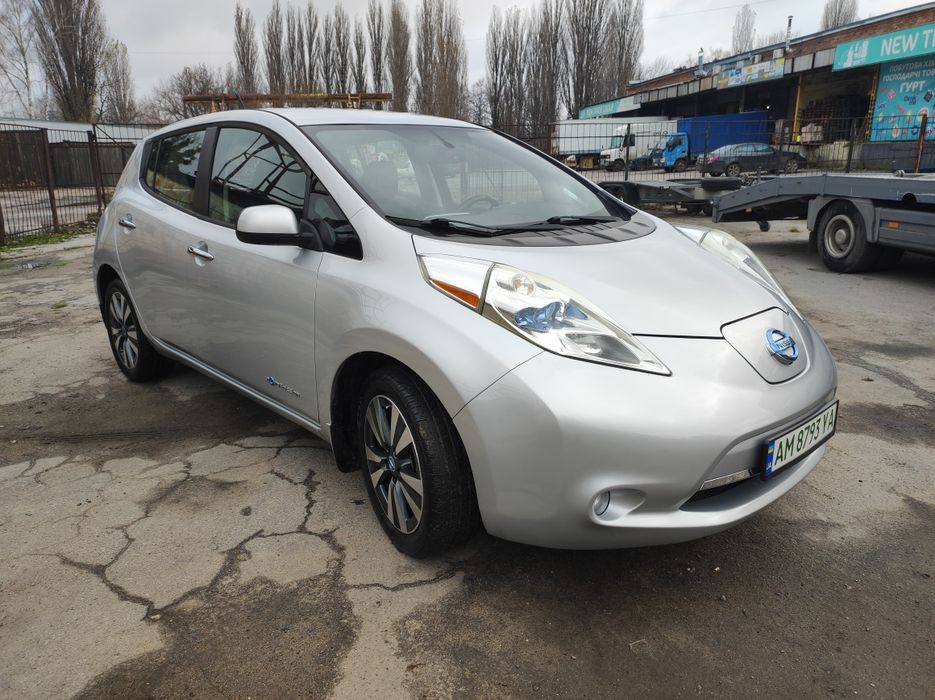 Nissan Leaf Ніссан Ліф