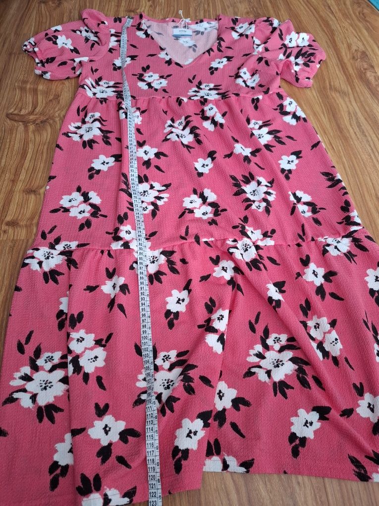 Nowa sukienka maxi w kwiaty XXL Sinsay