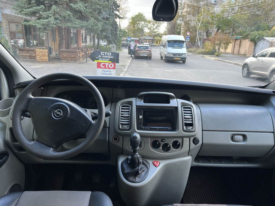 Opel Vivaro 2.5дт Пассажир!