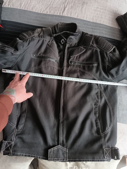 Kurtka i spodnie motocyklowe ocieplane.