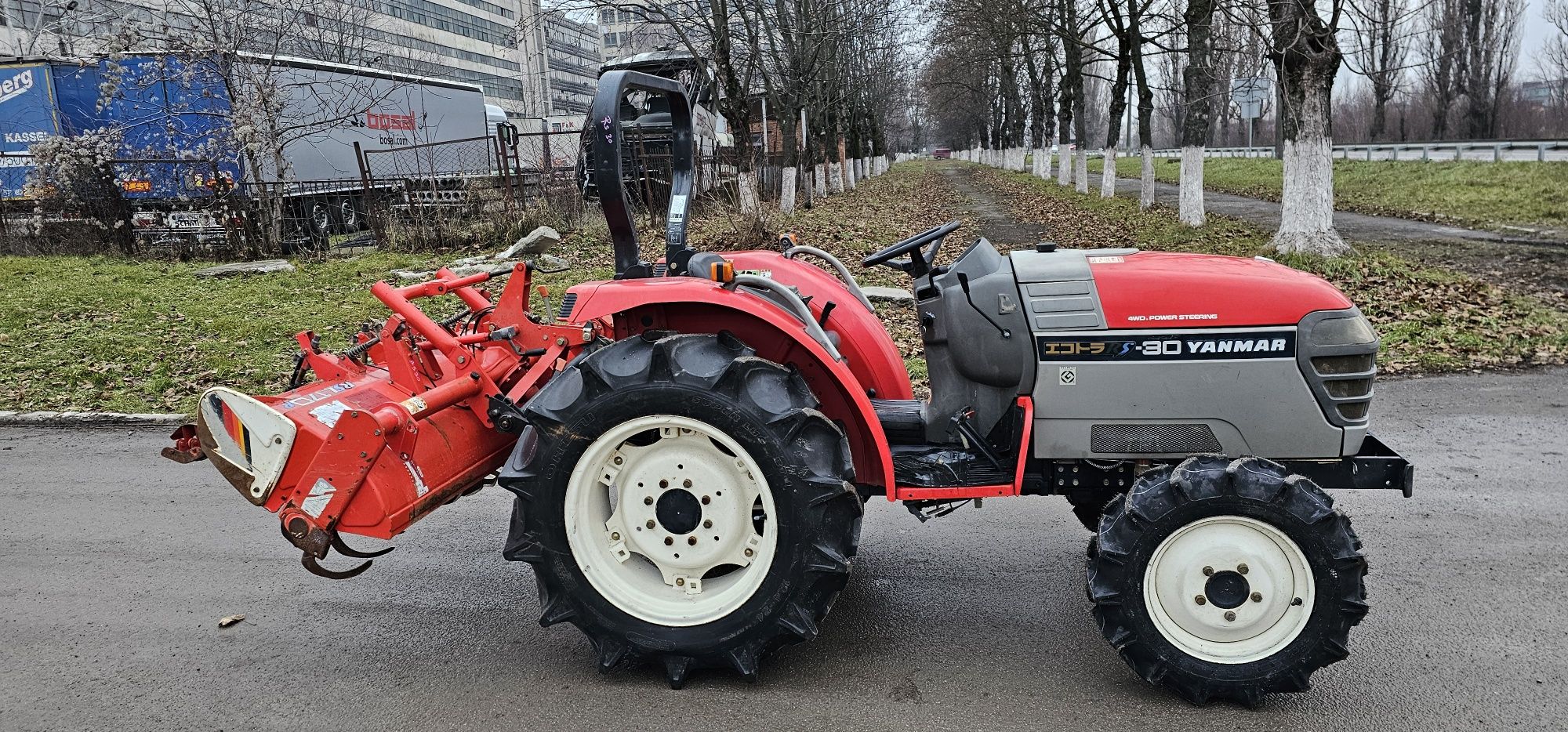 Японський мнітрактор Трактор Yanmar RS 30