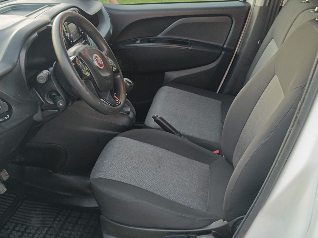 Fiat Doblo maxi 1.6 2021 klima 3 miejscowy sprowadzony