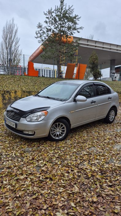 Hyundai Accent на автомате