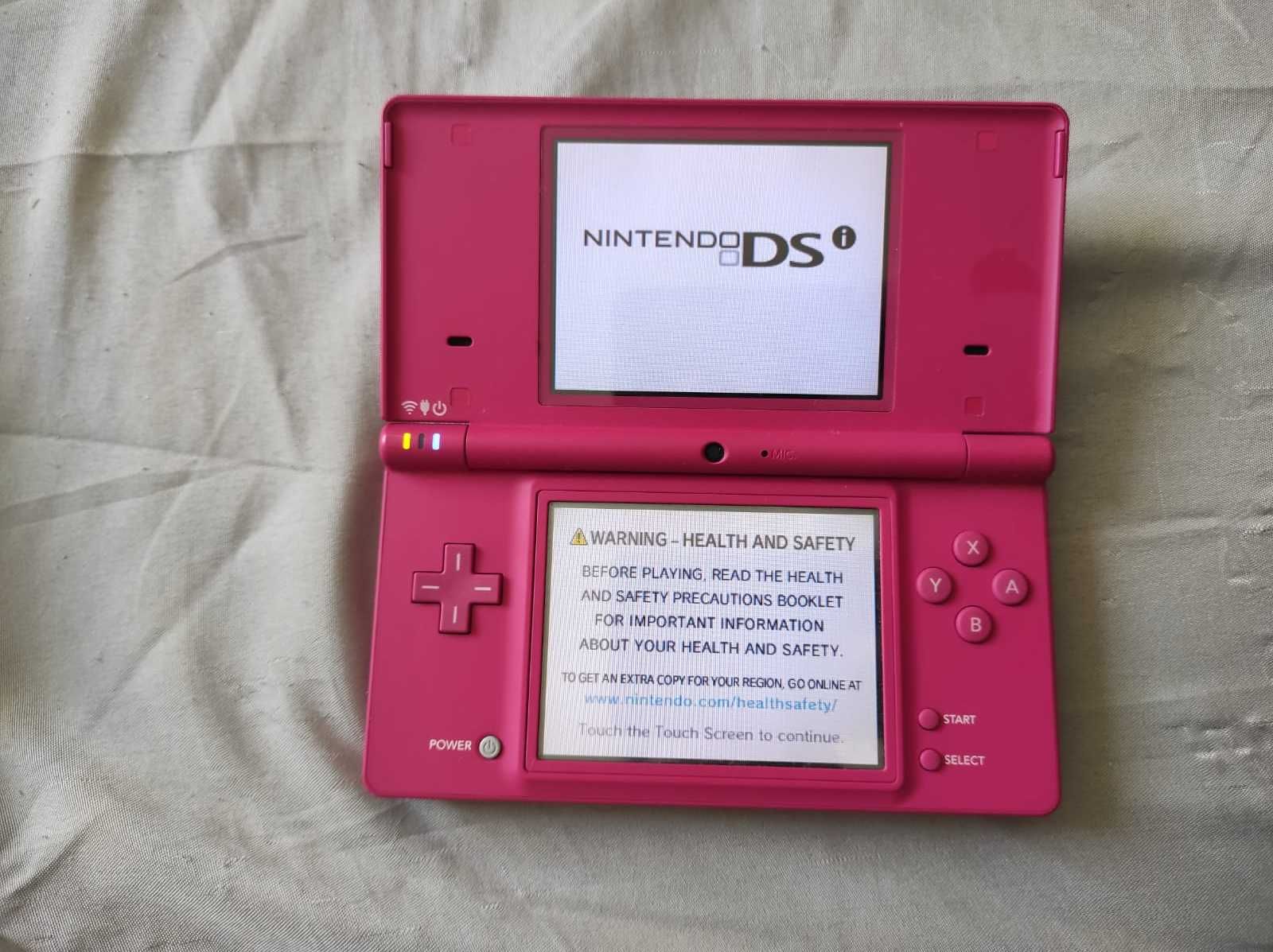 Nintendo Lite + Nintendo DSI com jogos e carregador