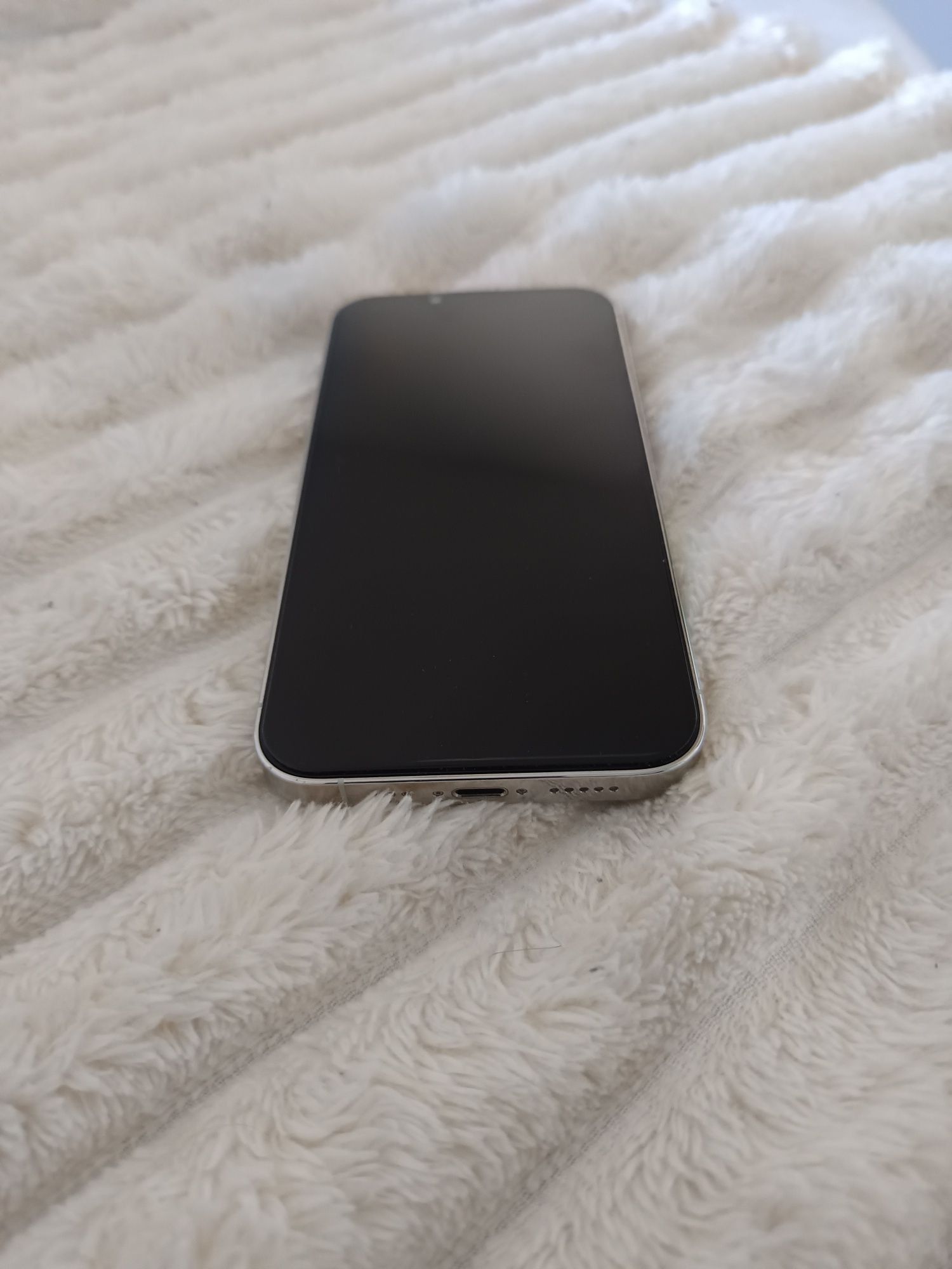 iPhone 13pro max,256bg