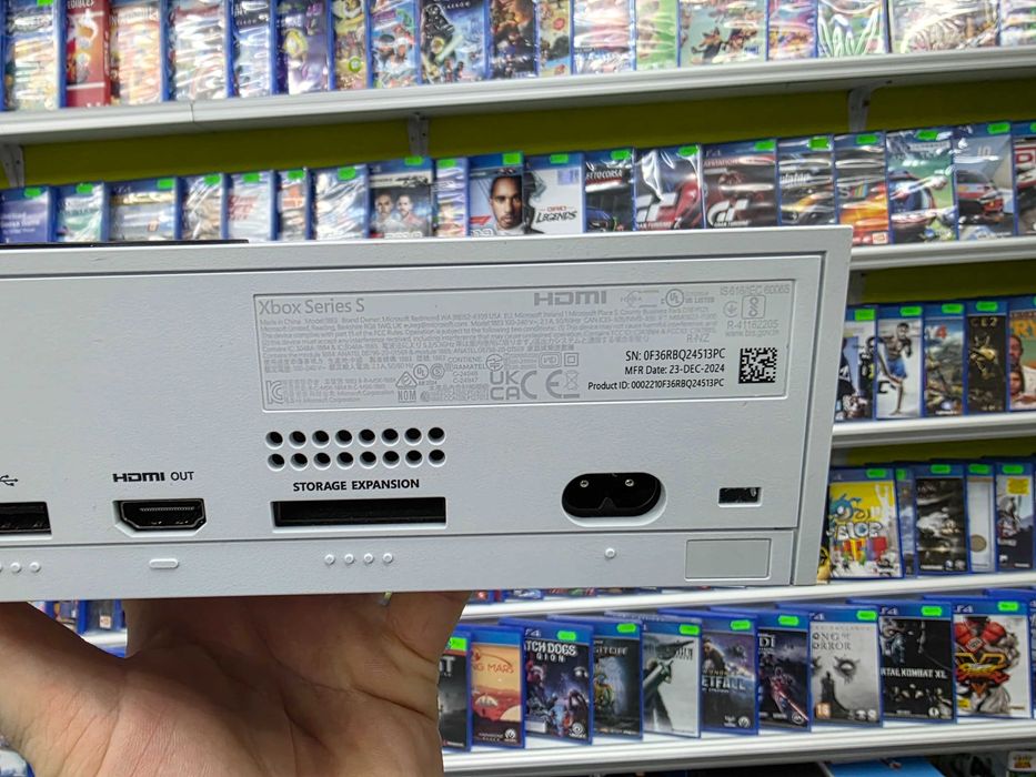 Konsola Xbox Series S 1TB +2 pady ładowarka Gwar 12 mc SKLEP ZAMIANA