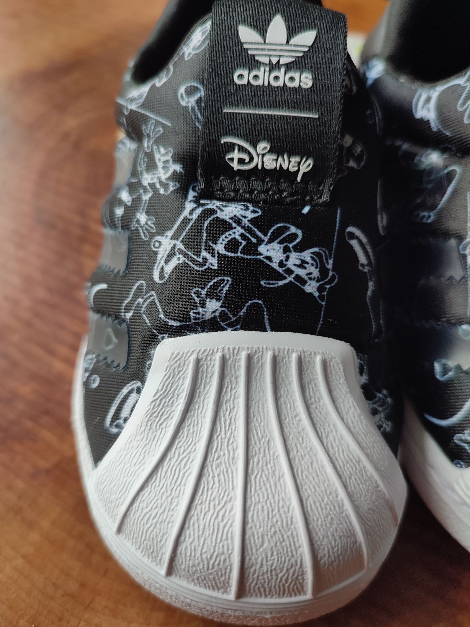 Adidas Disney buciki dziecięce rozm. 21