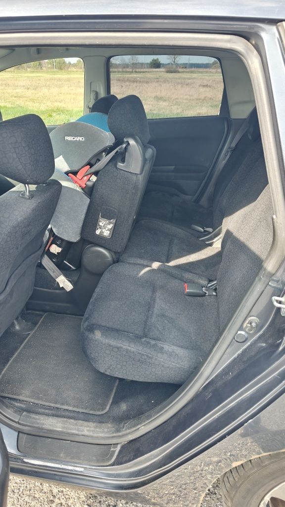 Honda FRV 2005 2.0 150 KM