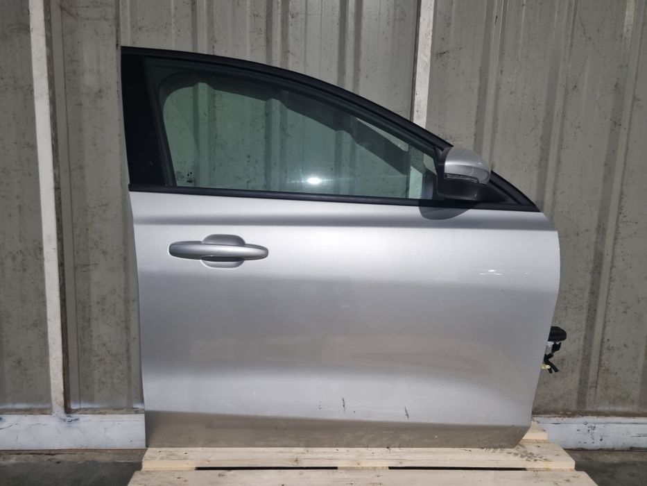 Ford focus mk4 porta frente direita