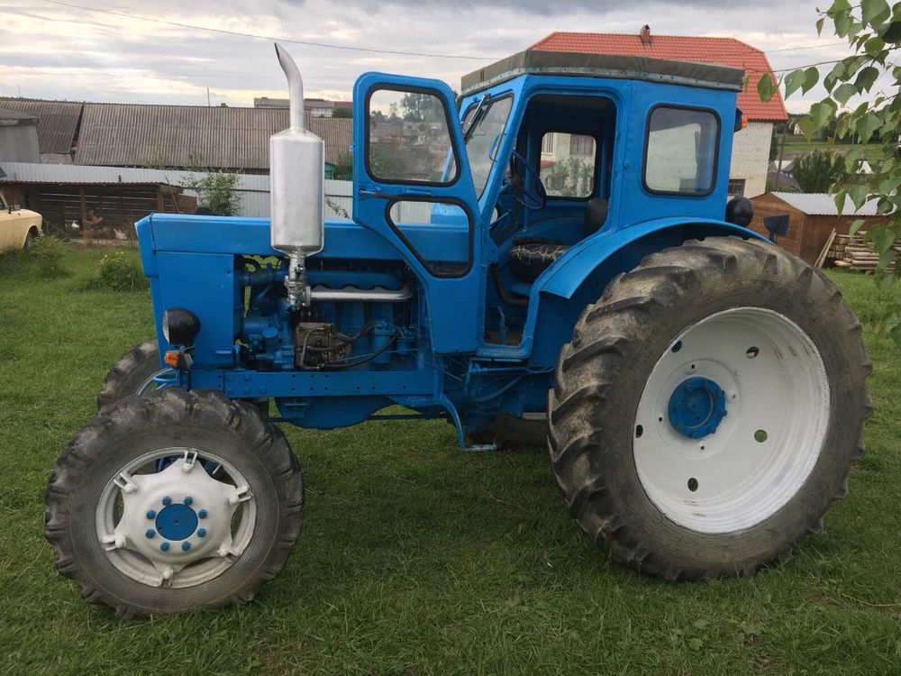 Трактор колісний Т-40АМ