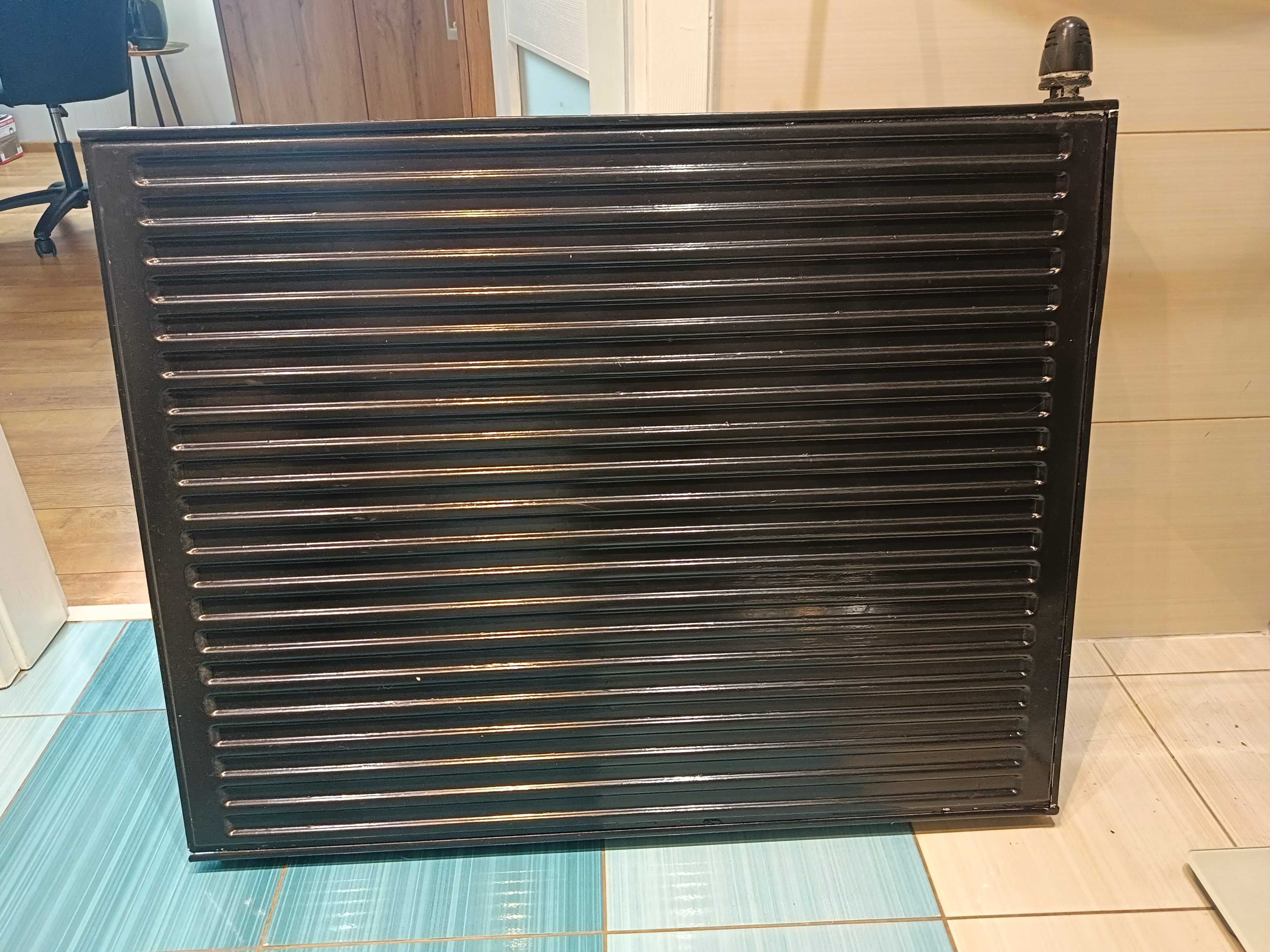 Grzejnik 90x70x10 cm