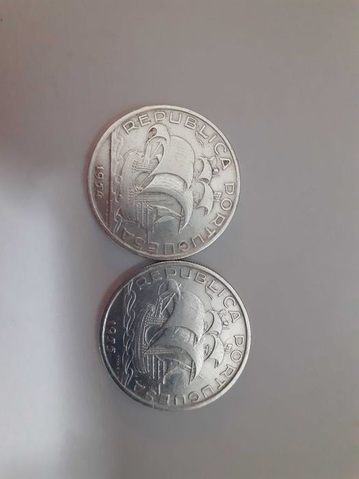 Moedas de 10 escudos