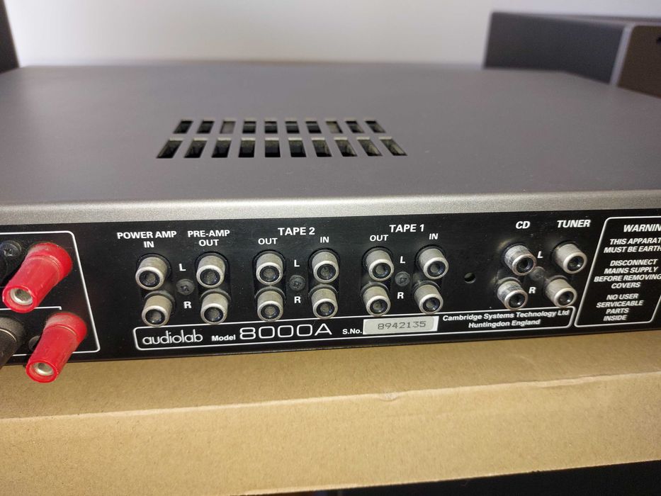 Amplificador Audiolab 8000A