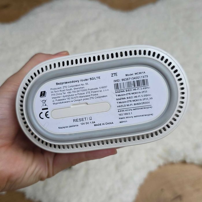 Bezprzewodowy router 5G/LTE ZTE MC801A