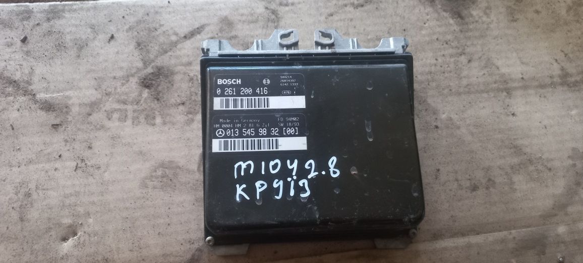 Компютер блок управління двигуном  013 545 98 32 [00] m 104 2.8 w 124