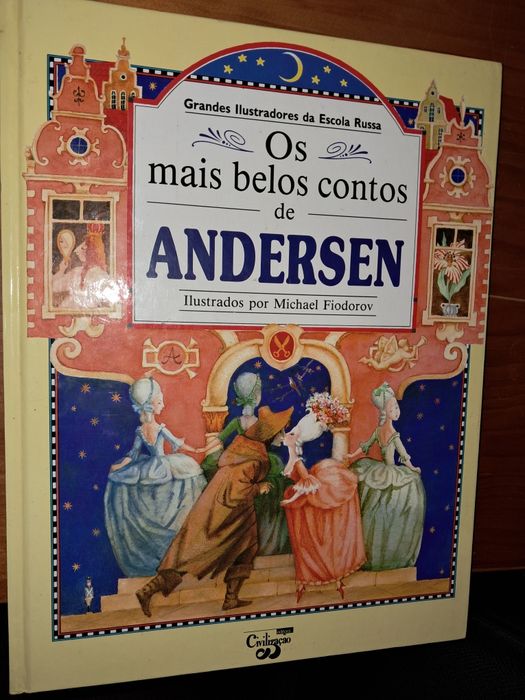 Livros juvenis e para pais