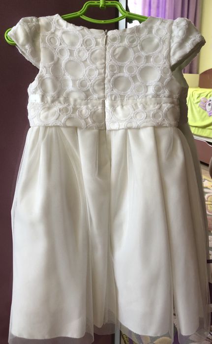 Шикарное детское платье на рост 98 см