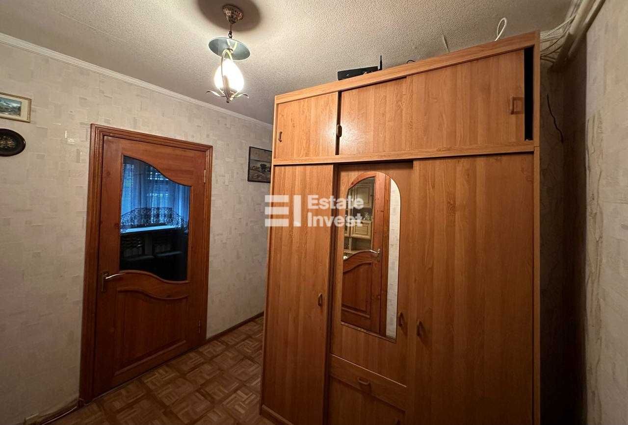 Продам 3 кімн. квартиру на вул. 23 Серпня, 81