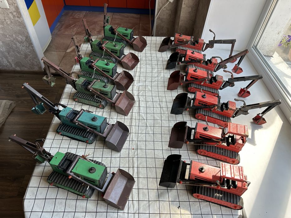 Игрушка ссср Трактор