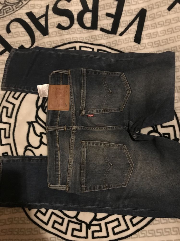 Нові чоловічі джинси Levi’s