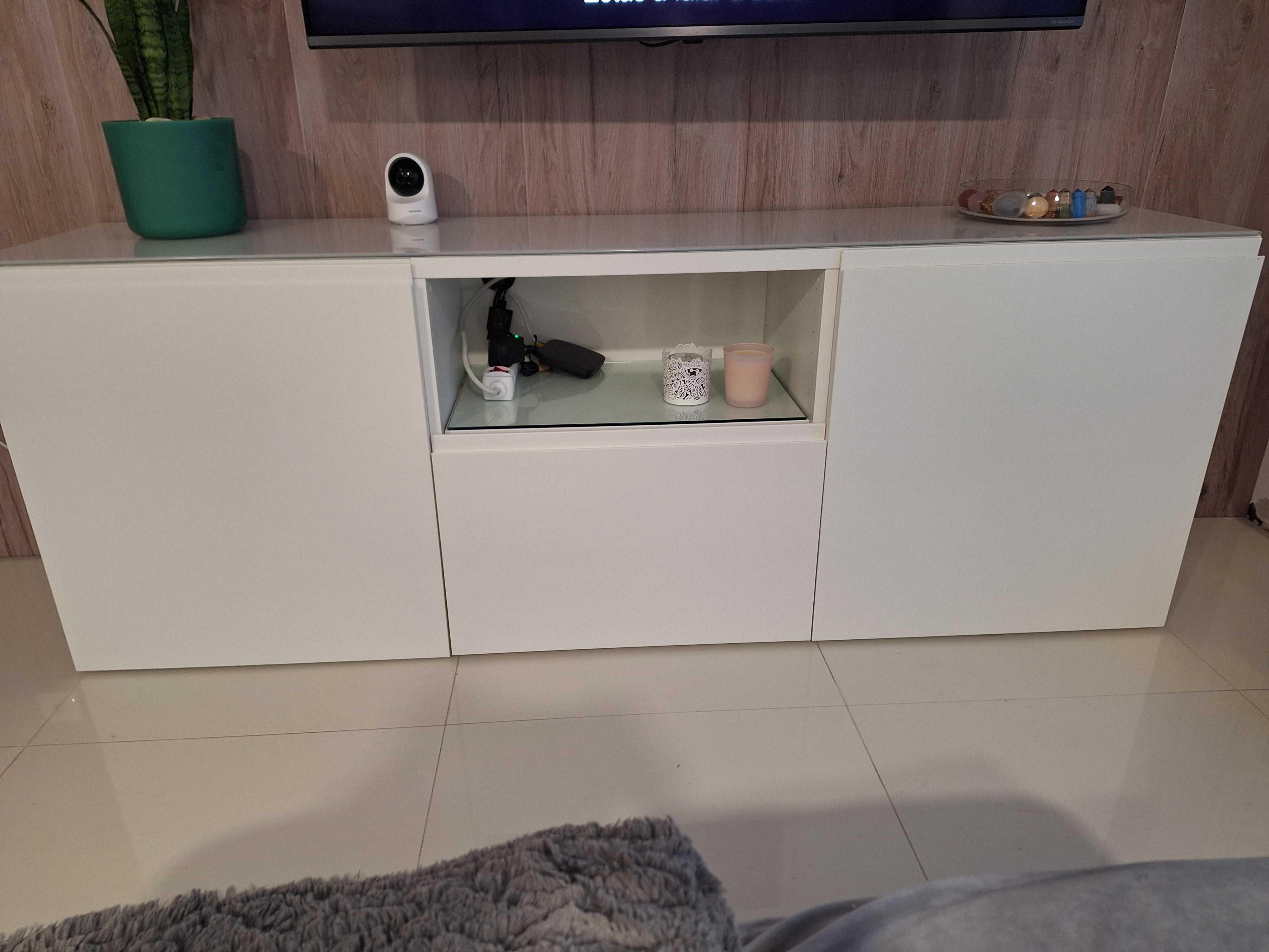 Móvel  TV Ikea Besta branco 180x65x41