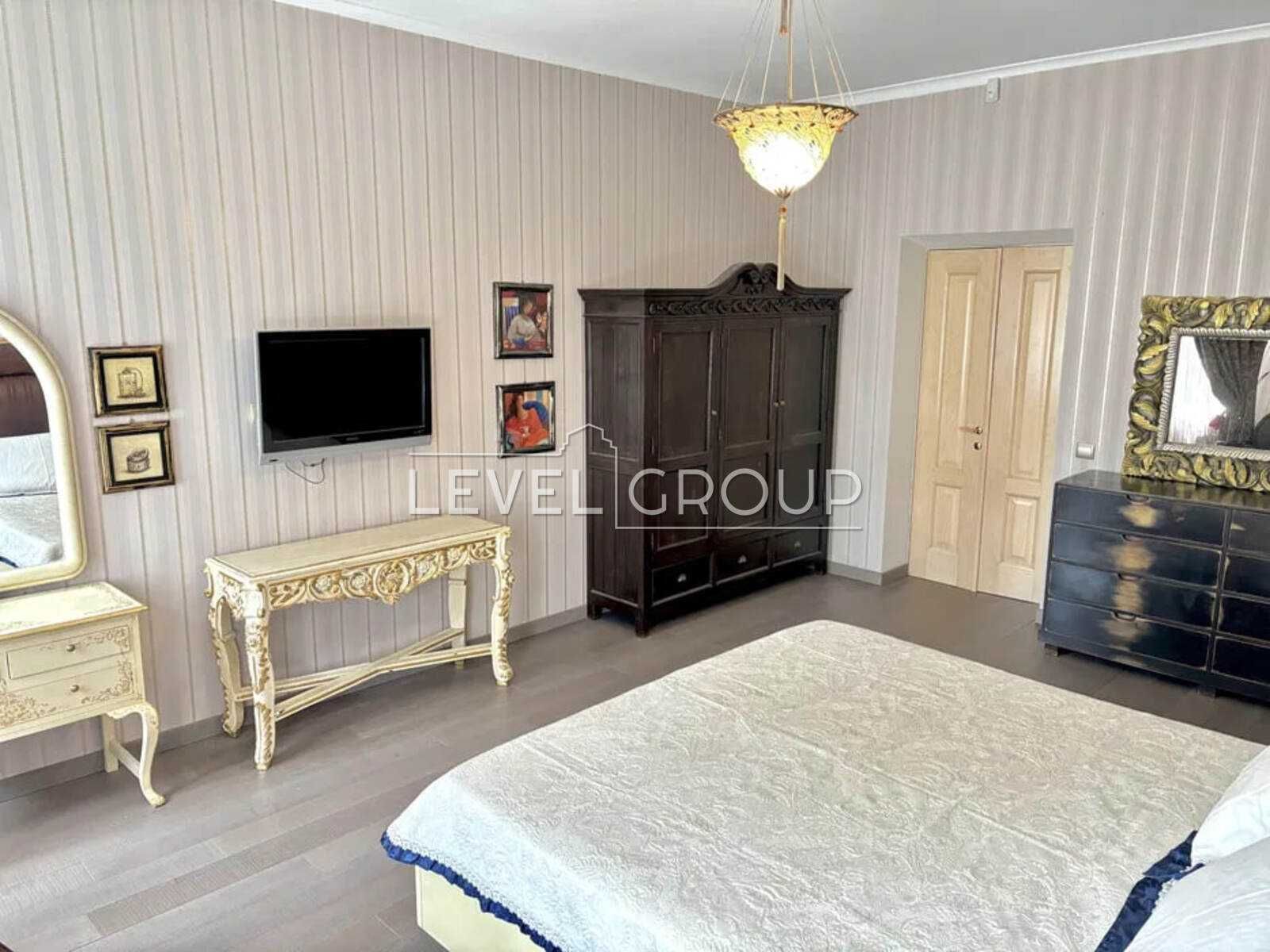 ГАРЯЧА ЦІНА ! 2к ЦЕНТР  Печерський район, Липки, вул.Інститутська 24/7