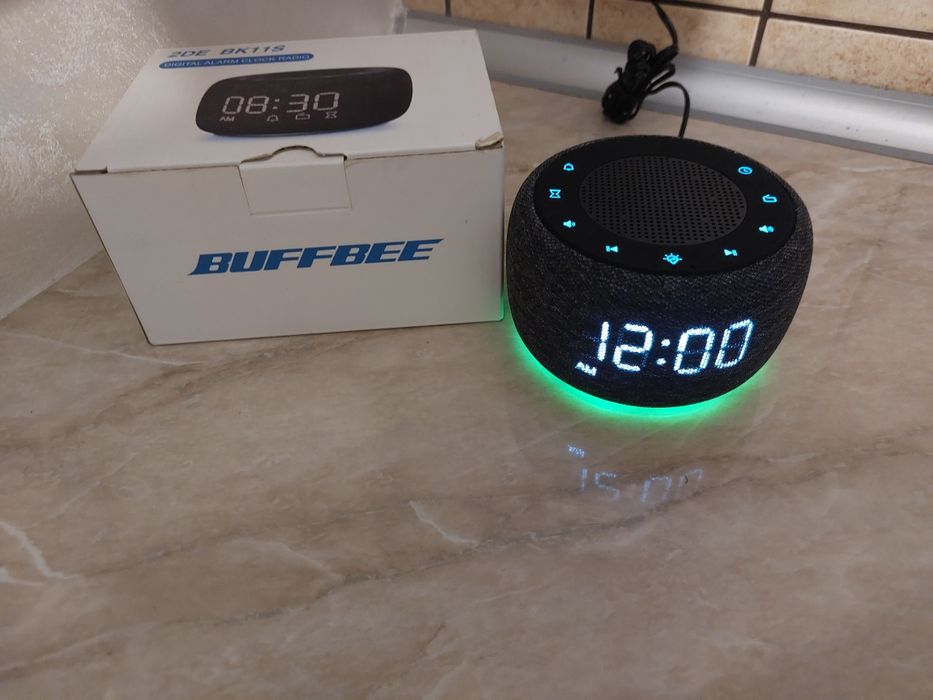 Radio, budzik ,lampka